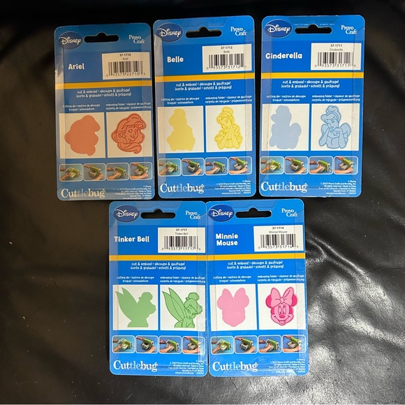 Cuttlebug Disney 3x3 cut & emboss Lot of 5 - Picture 2 of 7